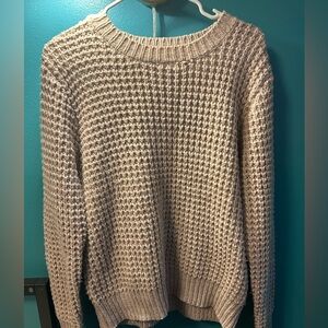 Chunky Knit Sweater

Pale pink & white, very lightly worn. Size M.